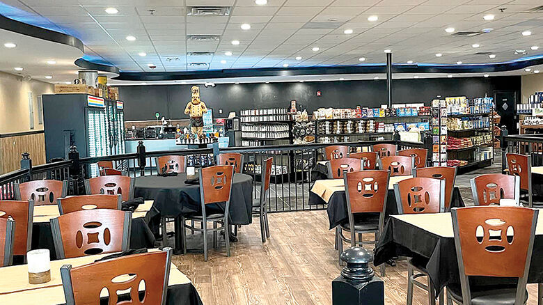Viviano’s moves to bigger space in Fenton